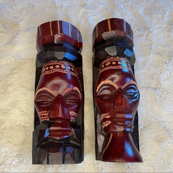 Jamaican Carved Statutes Pair of Two Man & Woman - Picture 7 of 7